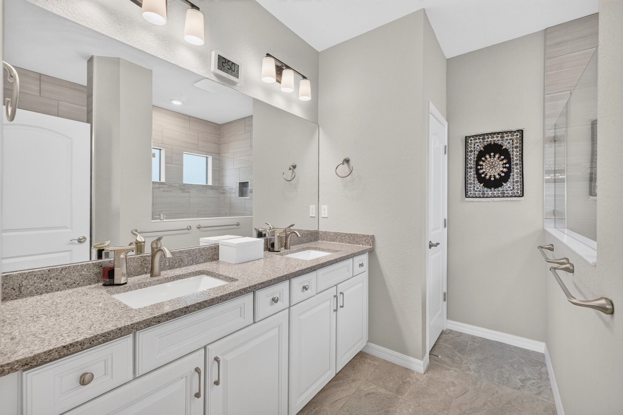 4460 Gramercy Dr — photo 7
