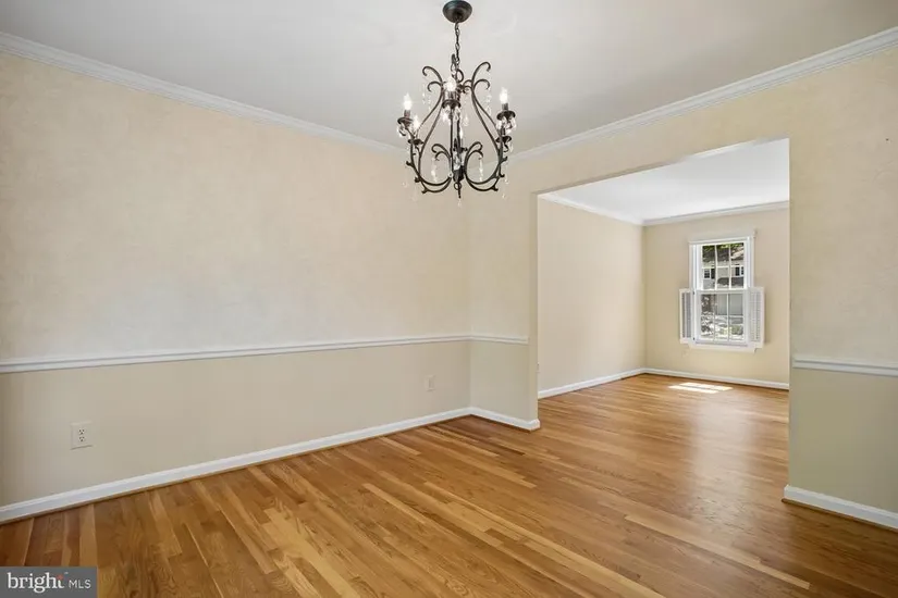 5303 Dunleigh Ct — photo 9