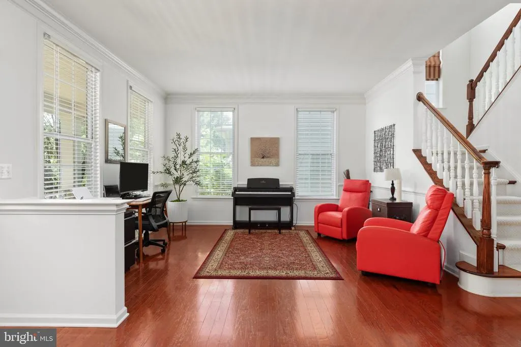 15610 Admiral Baker Circle — photo 5