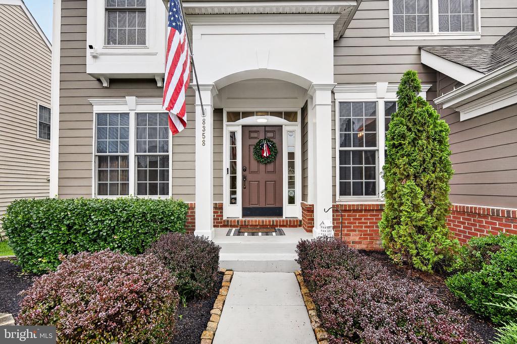 8358 Mineral Springs Drive — photo 4