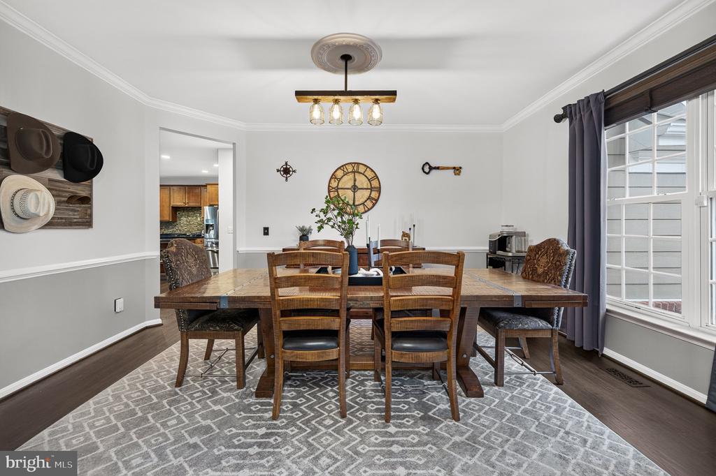 8358 Mineral Springs Drive — photo 15