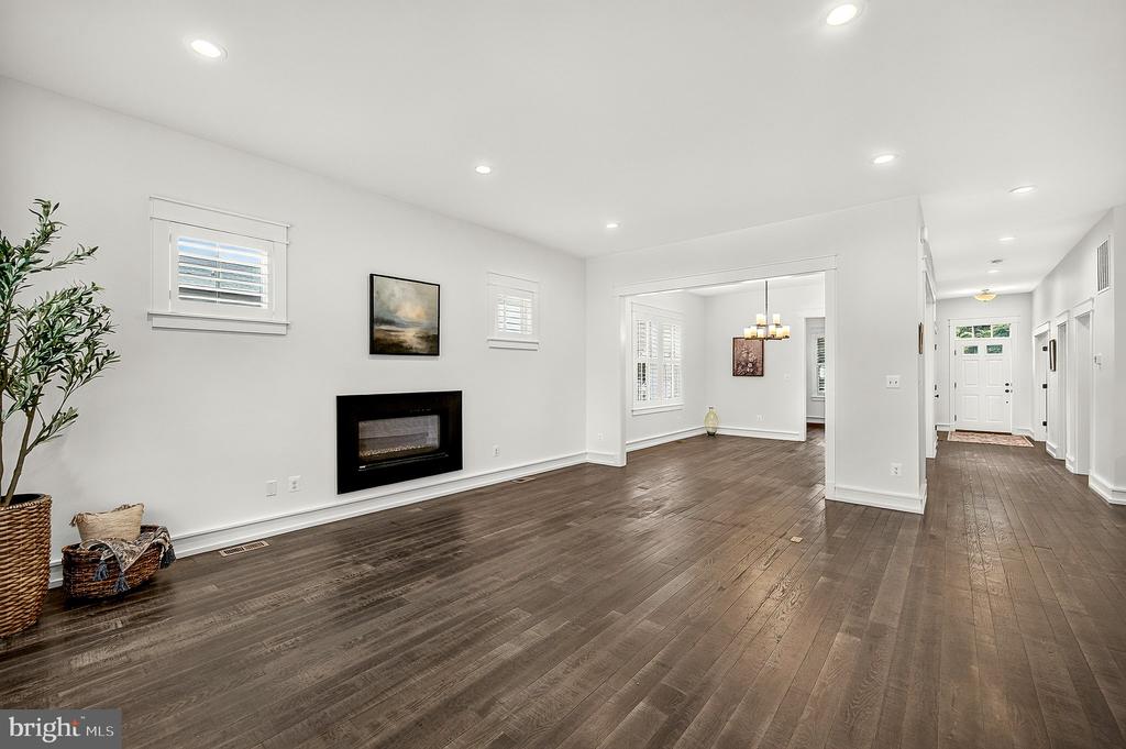 643 Jefferson Street — photo 17