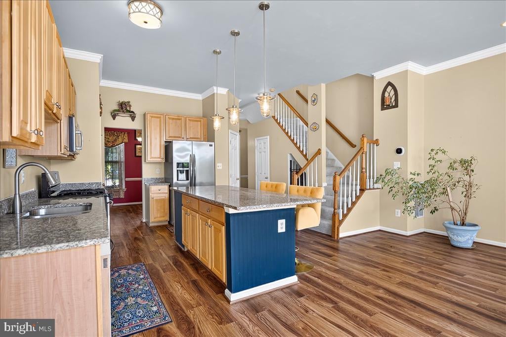 26129 Nimbleton Square — photo 12