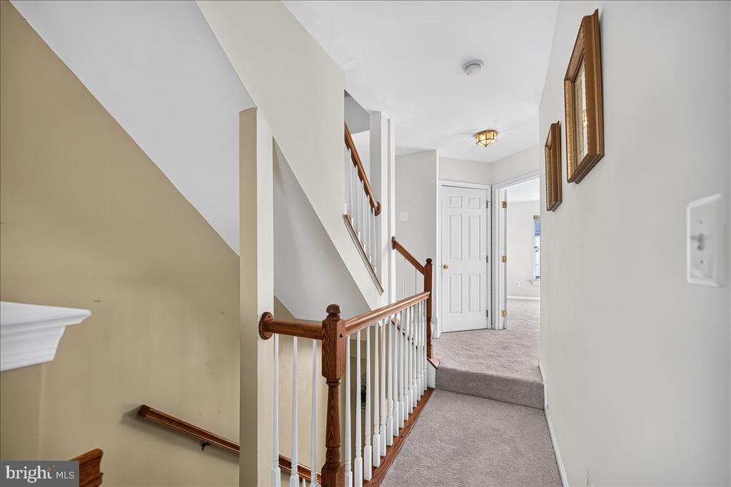 26129 Nimbleton Square — photo 18